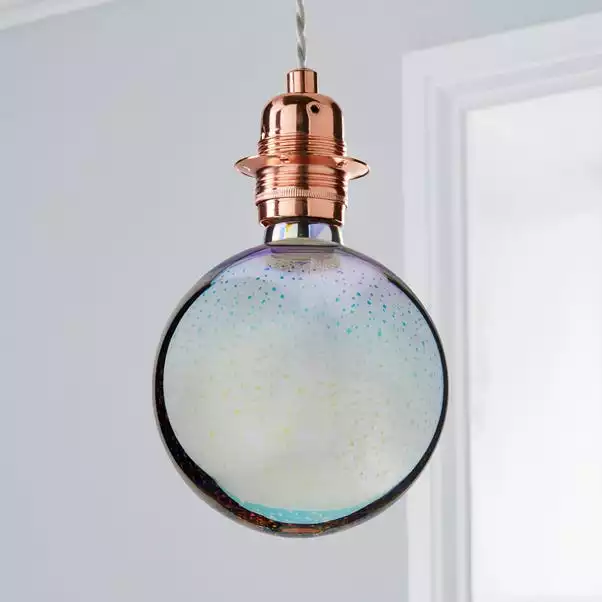 Status 4 Watt G125 ES LED 17cm 3D Bulb 6 Status 4 Watt G125 ES LED 17cm 3D Bulb - Image 4