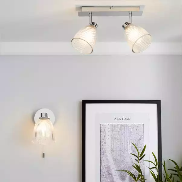 Dunelm Bremont Ribbed Glass Bathroom Wall Light 8 Dunelm Bremont Ribbed Glass Bathroom Wall Light - Image 6