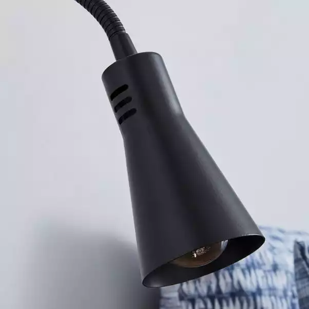 Dunelm Nola Adjustable Easy Fit Plug In Wall Light Black 5 Dunelm Nola Adjustable Easy Fit Plug In Wall Light Black - Image 3