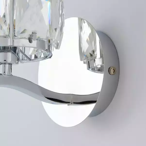 Dunelm Kleio Glass Chrome Wall Light 6 Dunelm Kleio Glass Chrome Wall Light - Image 4