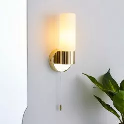 Dunelm Porto Bathroom Wall Light Brass