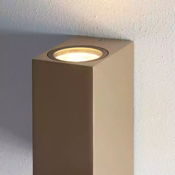 Dunelm Lamont Outdoor Wall Light 5 Dunelm Lamont Outdoor Wall Light - Image 3