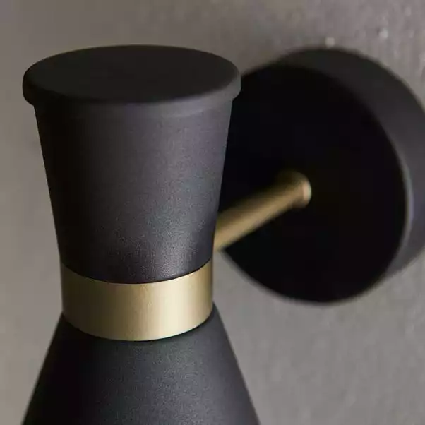 Dunelm Archie Outdoor Wall Light 5 Dunelm Archie Outdoor Wall Light - Image 3