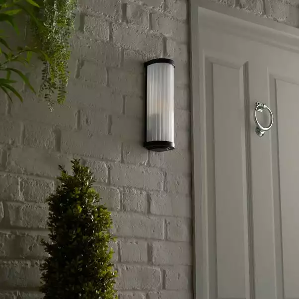 Dunelm Ripon Outdoor Wall Light 6 Dunelm Ripon Outdoor Wall Light - Image 4