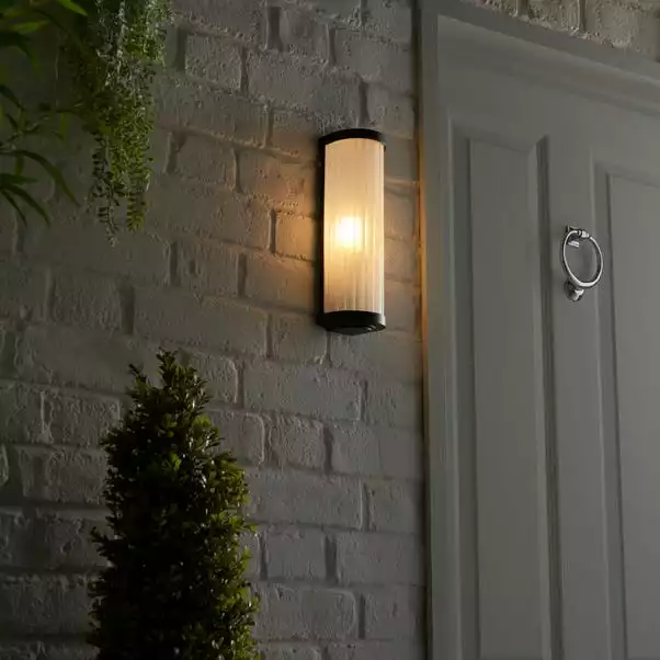 Dunelm Ripon Outdoor Wall Light 7 Dunelm Ripon Outdoor Wall Light - Image 5