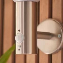 Vogue Lighting Vogue Leif Outdoor Solar PIR Wall Light -wall lights Shop 30789771 alt05